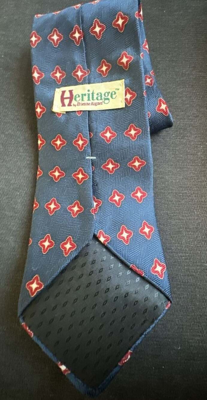 Heritage by Etienne Aigner Vintage Blue Geometric Star Pattern Silk Necktie